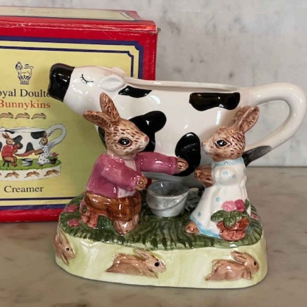 ROYAL DOULTON Bunnykins Bunny Cow Creamer 1998 IOB